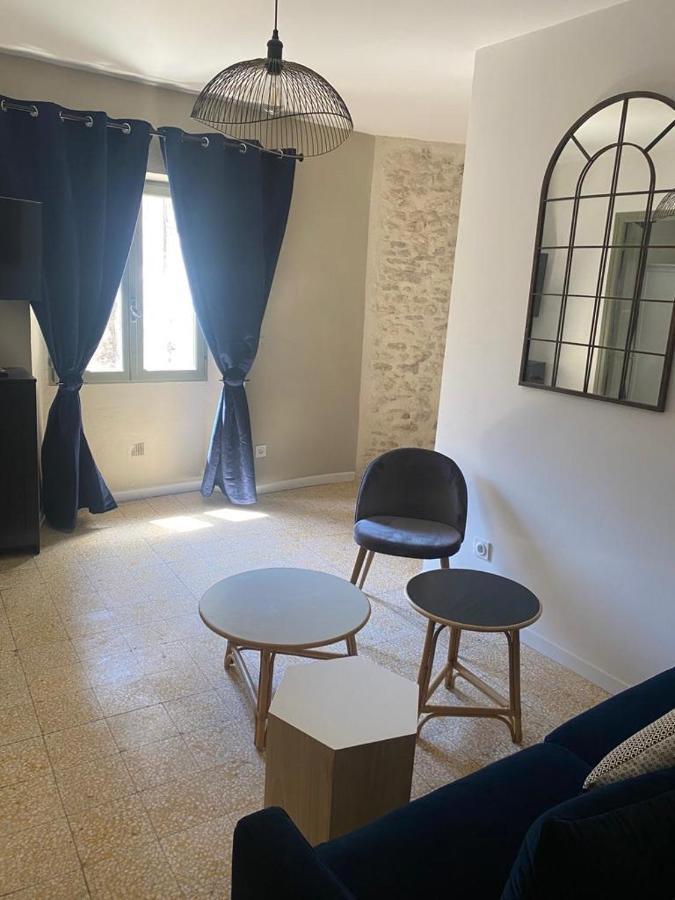 La Tour 2: Appart Neuf Au Coeur De La Petite Venise LʼIsle-sur-la-Sorgue Exterior foto
